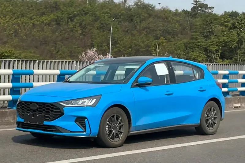 搭1.5T四缸發動機/二季度發布 新款國產福克斯實車曝光